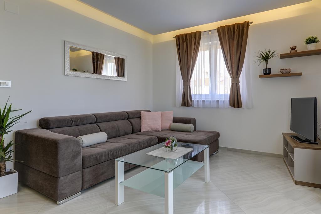Apartments Lapis Premantura Kültér fotó