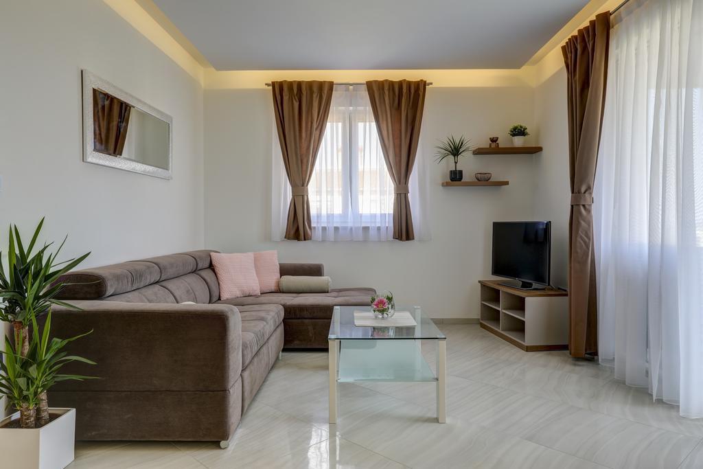 Apartments Lapis Premantura Kültér fotó